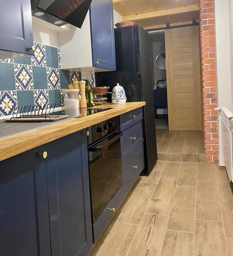 Brick Apartment ジリナ エクステリア 写真